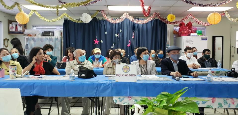 Open Eyes Beyond Border on March 28 held a Q&A session about the COVID-19 vaccine for seniors in Austin's Vietnamese community.