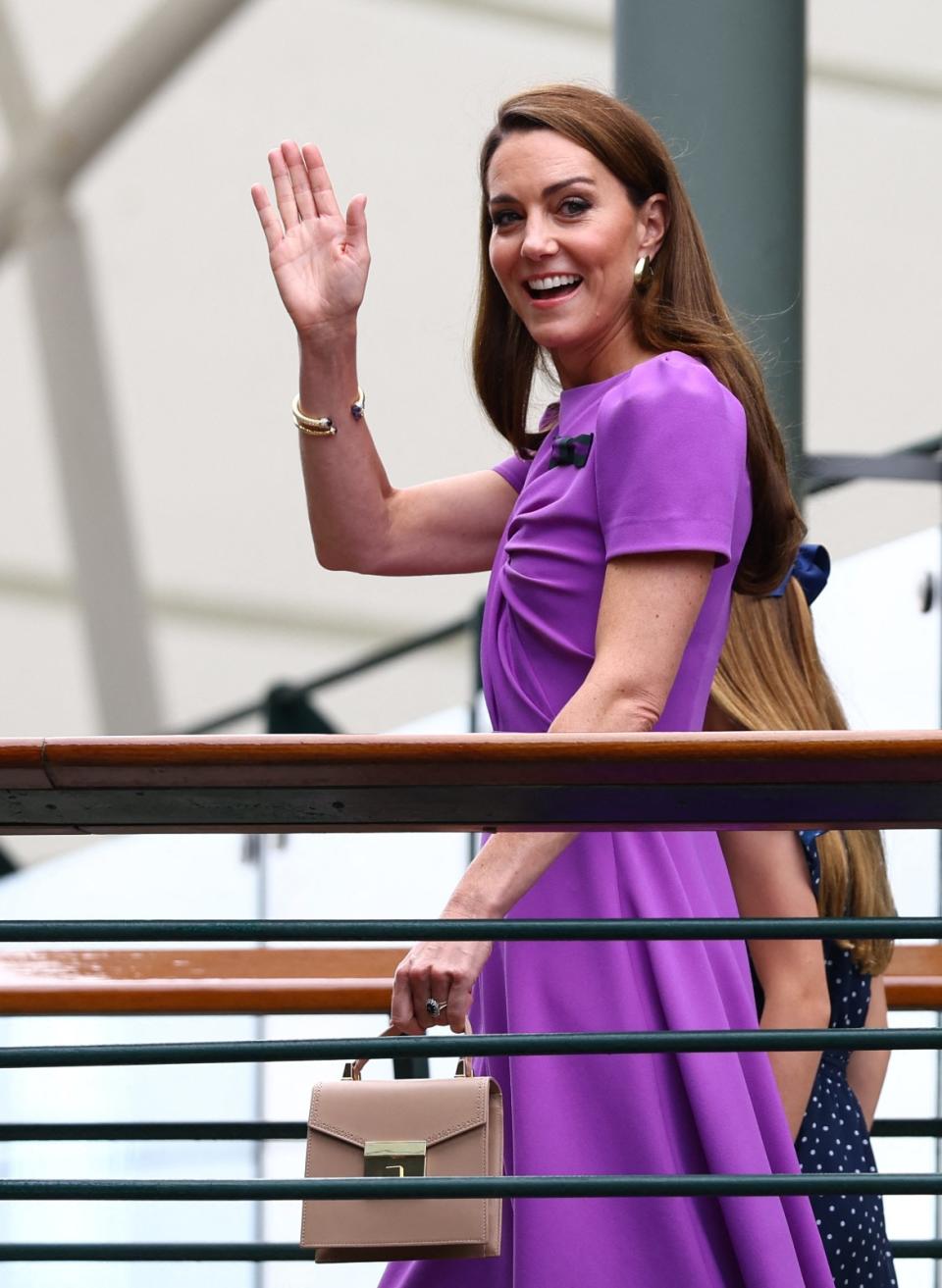 英國威爾斯王妃凱特（Kate Middleton）罹癌後第2度公開亮相，攜女前觀賞溫布頓男單決賽。路透社