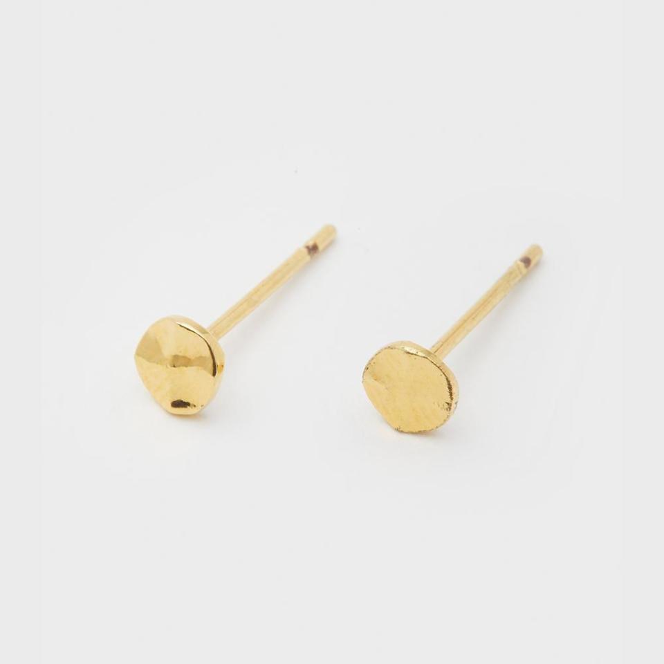 These classic studs are perfectly feminine and minimal. (Photo: Gorjana)