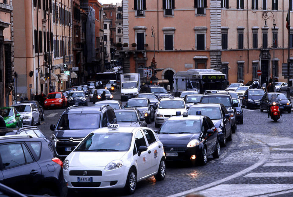 Traffico a Roma  (Photo by Unkel/ullstein bild via Getty Images)