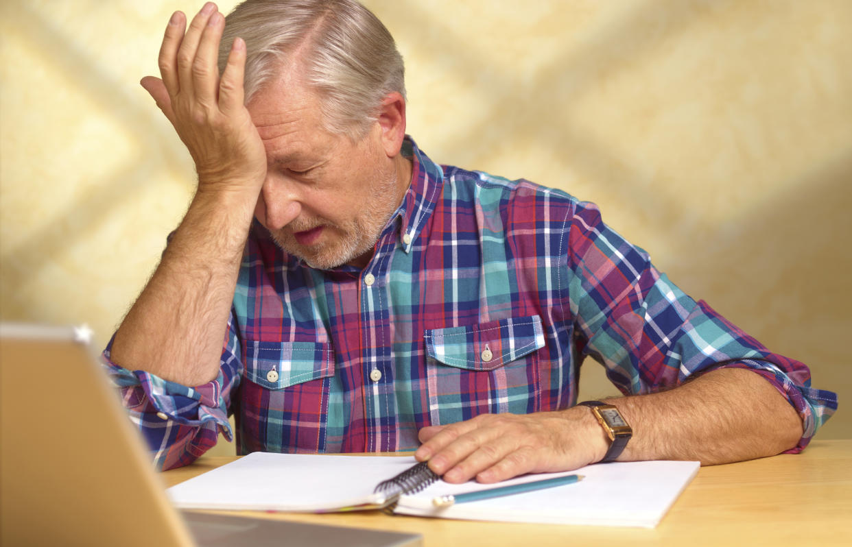 Científicos de Cambridge han demostrado que es posible detectar signos de deterioro cerebral en pacientes hasta 9 años antes de que reciban un diagnóstico de alguna enfermedad relacionada con la demencia. (Foto: Getty)