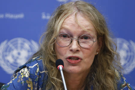 U.S. actress and UNICEF Goodwill Ambassador Mia Farrow speaks to the media about her visit to the Central African Republic at the United Nations headquarters in New York, July 22, 2014. REUTERS/Eduardo Munoz