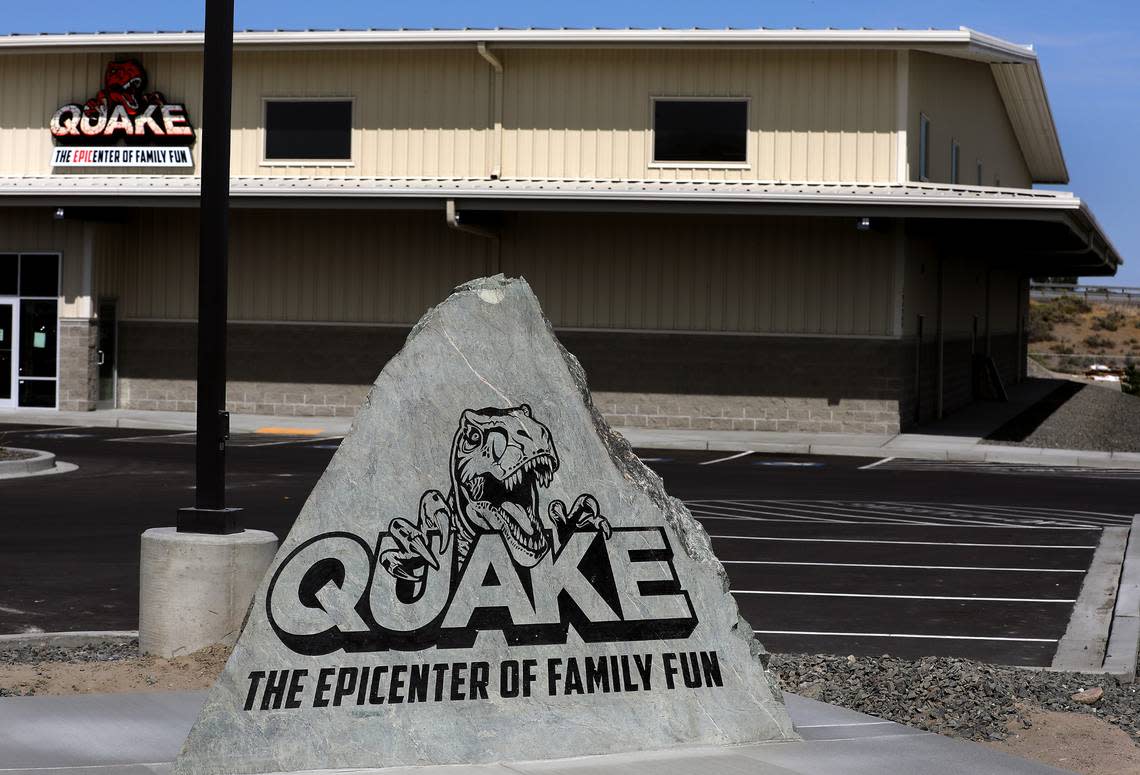 Quake Family Fun Center is a dinosaur-themed indoor park packed with trampolines, laser tag, video arcade, golf simulators, ninja course, bar, snack bar, toddler area and more.