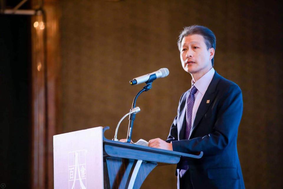 East West Bank Chairman, President and CEO Dominic Ng speaks at a luncheon last year in Shanghai. Courtesy: East West Bank