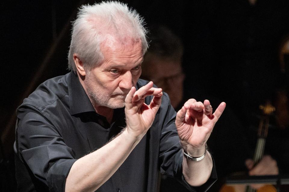 Péter Eötvös conducting at the Bartok National Concert Hall, Budapest, in 2022