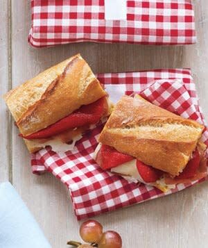 Prosciutto and roasted red pepper sandwiches