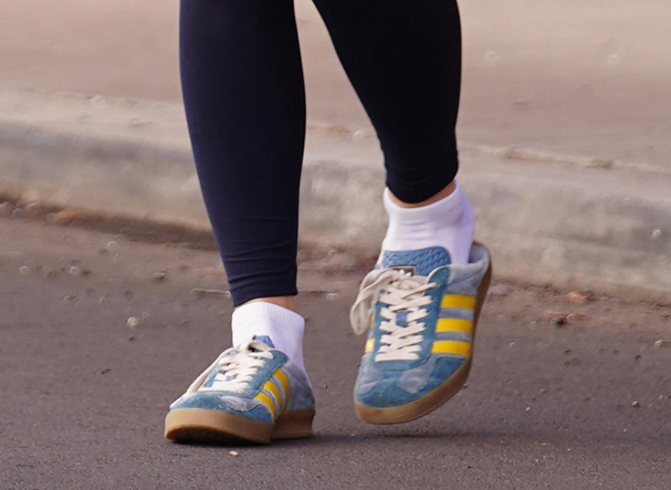 Olivia Wilde, sneakers, leggings, gym, Adidas x Gucci, suede, Los Angeles. 