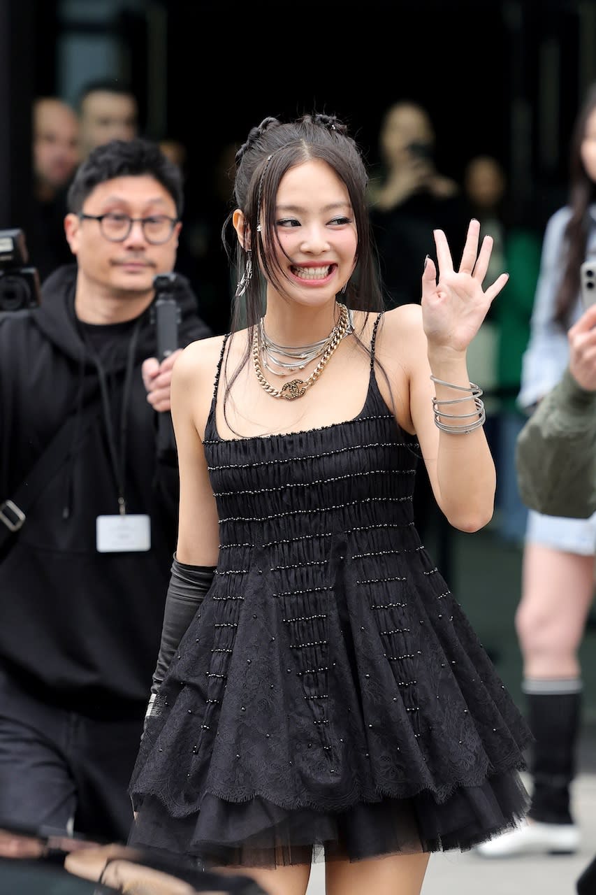 CHANEL香港11.5舉辦2025早春時裝騷！驚喜宣布選址香港，嘉賓名單會有Jennie、Minji嗎？