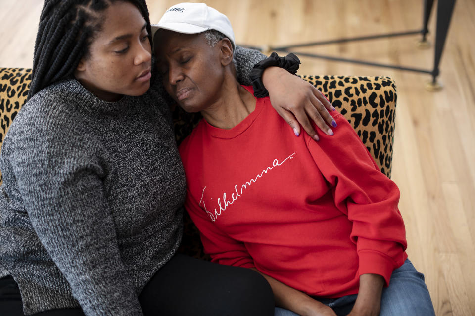 B.Smith is survived by husband Dan Gasby and stepdaughter Dana Gasby (pictured with her in 2018). (Photo: Karsten Moran for The Washington Post via Getty Images)