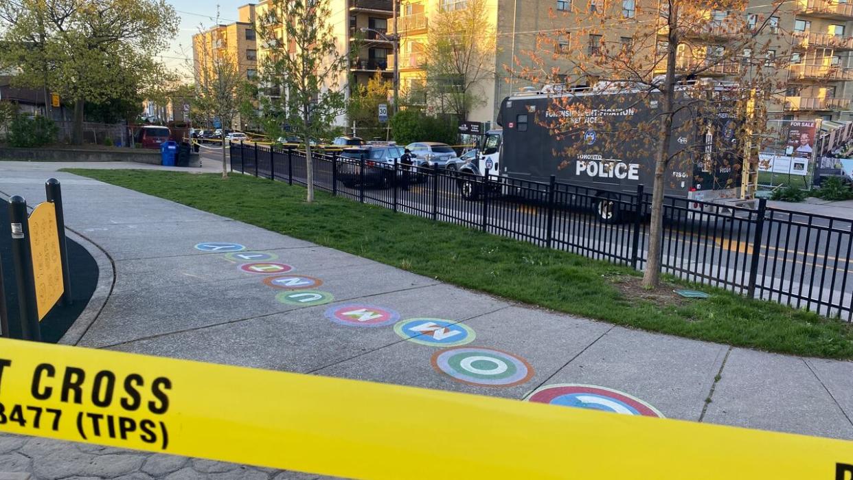 Toronto police at the scene of a fatal shooting in the north end of the city. (Paul Smith/CBC - image credit)