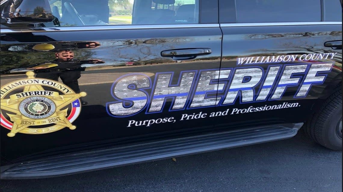 Top leaders at the Williamson County Sheriff's Department in Texas allegedly offered gift cards to deputies who used force (KVUE)