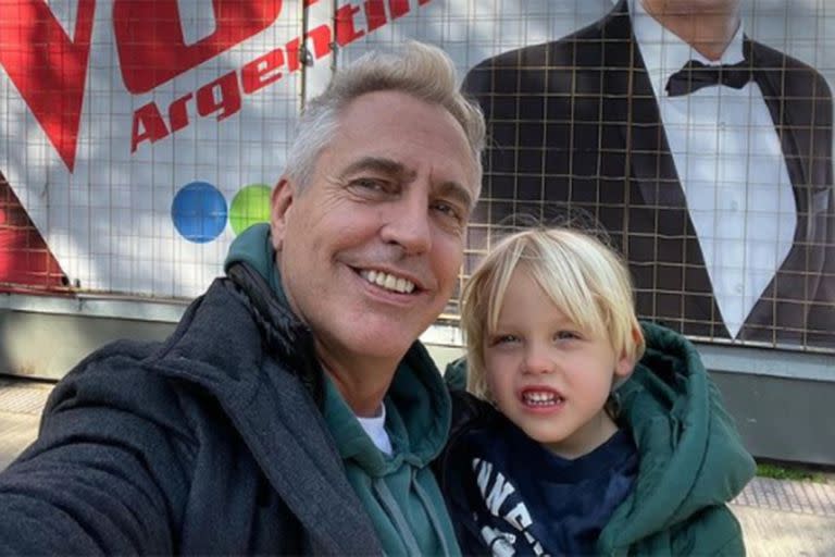 Una selfie urbana de Marley y su hijo Mirko (Foto: Instagram @marley_ok)