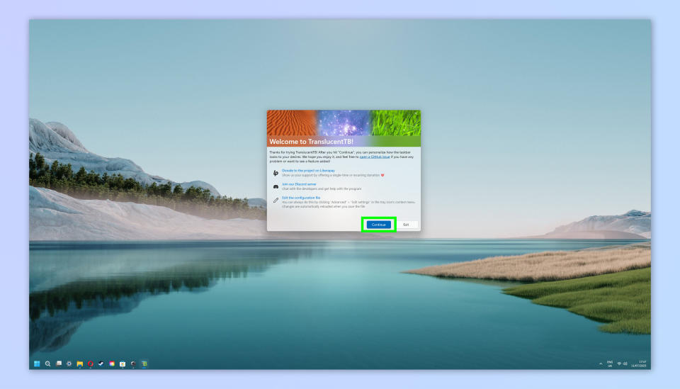 A screenshot showing how to get a transparent taskbar on Windows 11