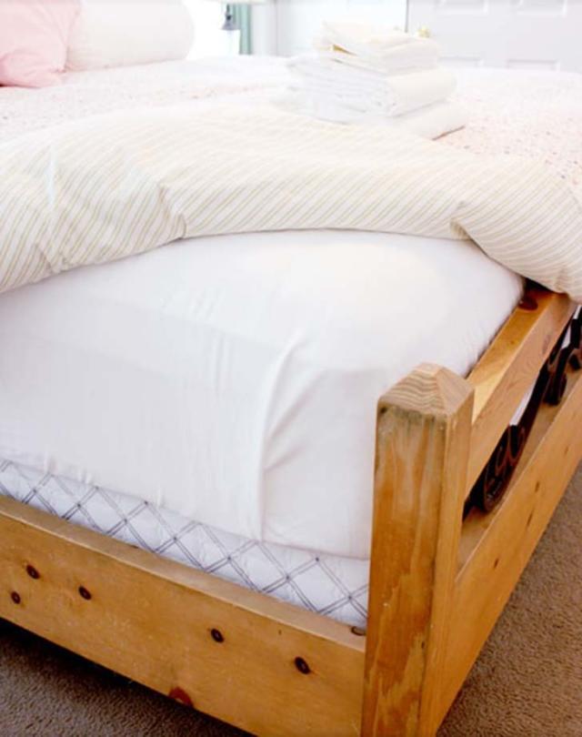 How to Clean Your Mattress - Clean and Scentsible