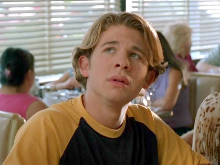 A.J. Trauth, the best friend Twitty from “Even Stevens,” is actually a totally low-key hunk now