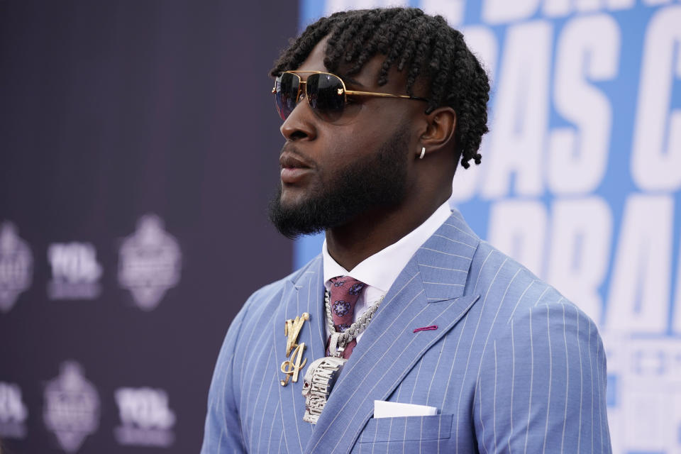 Alabama linebacker Will Anderson Jr. arrives on the red carpet before the first round of the NFL draft. (AP Photo/Charlie Riedel)