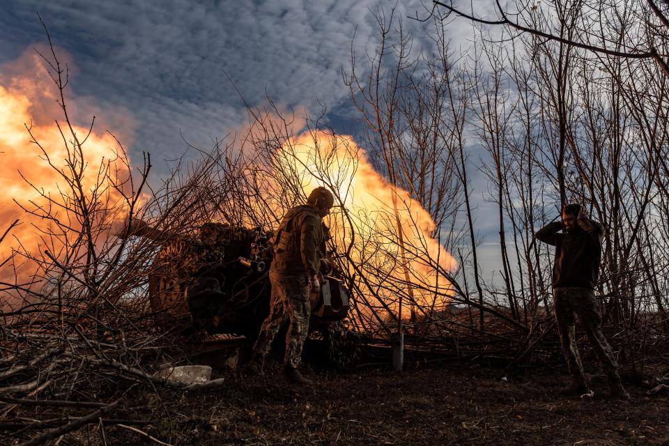 Ukrainian soldiers fire artillery at their fighting position in the direction of Bakhmut as Russia-Ukraine war continues in Donetsk Oblast, Ukraine on November 03, 2023.