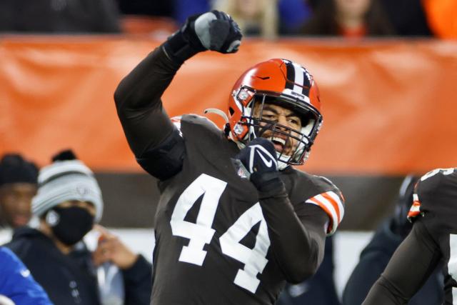 How can Sione Takitaki impact the Cleveland Browns LB in the 2023