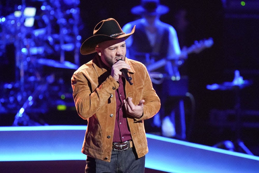 "The Voice" contestant Tom Nitti in Episode 2413: "The Battles Part 6/ Knock Outs Premiere."