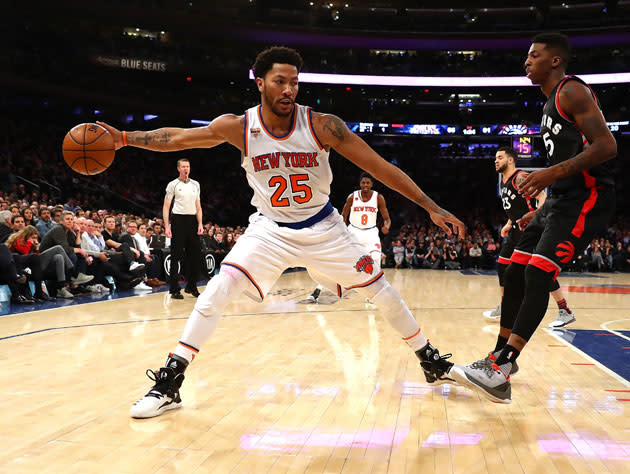 Derrick Rose, nearly at the end of the line. (Getty Images)