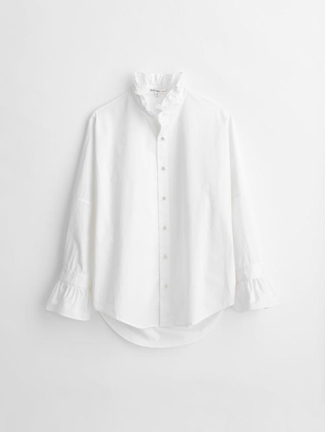 1,713 White Button Down Shirt Stock Photos, High-Res Pictures, and Images -  Getty Images