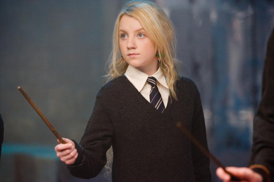 Evanna Lynch (aka Luna Lovegood) just discovered her patronus and she is NOT amused