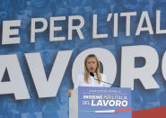 Sul palco di Piazza del Popolo il vicepresidente di Forza Italia, Antonio Tajani, la leader di Fratelli d'Italia, Giorgia Meloni, e Matteo Salvini.