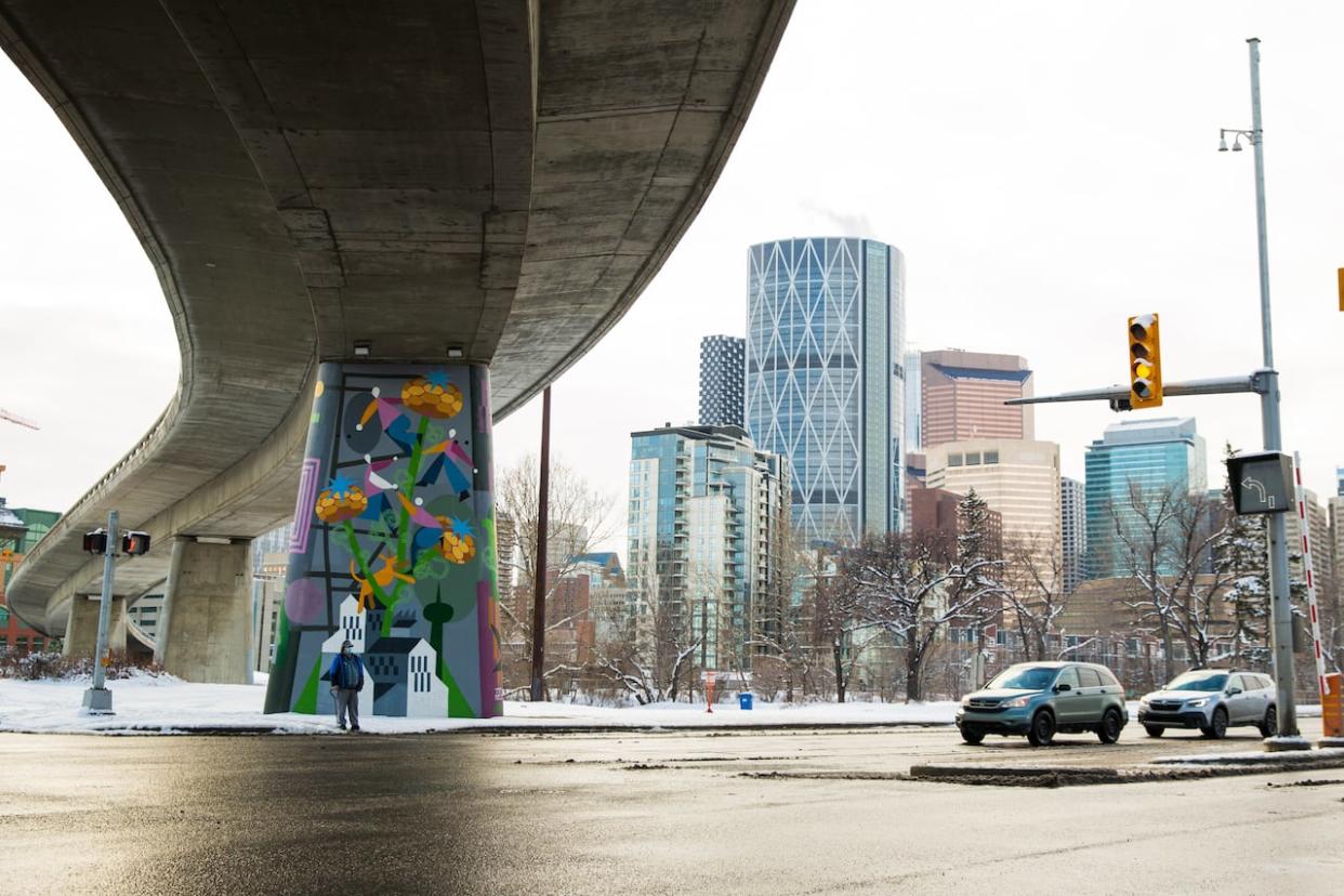 Calgary has 52 locations capable of speed-on-green enforcement, and a total of 54 intersection safety camera locations, including this intersection at Memorial Drive and Fourth Street N.E. (Ose Irete/CBC - image credit)