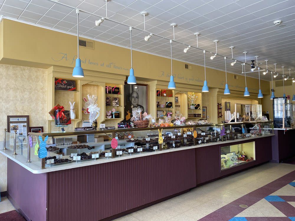 Gayety's Chocolates & Ice Cream, Lansing, Illinois