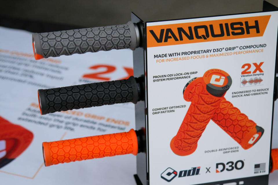 ODI D3O Vanquish MTB grip colors3