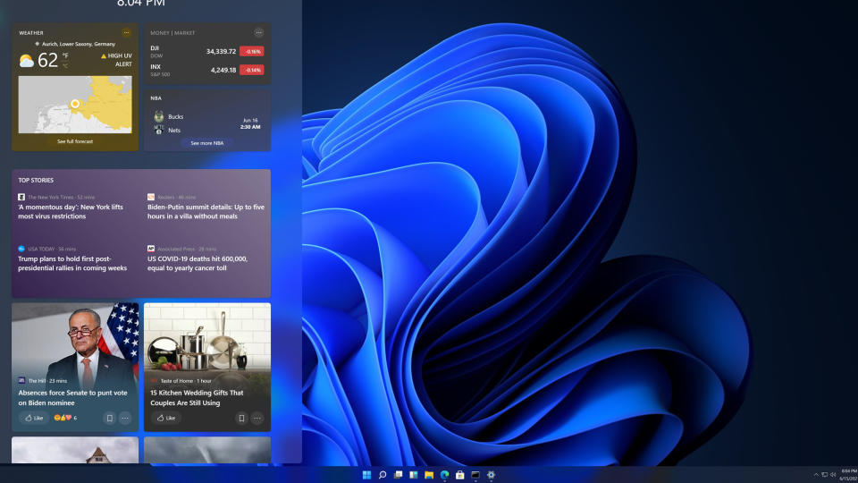 Windows 11 home screen screenshot