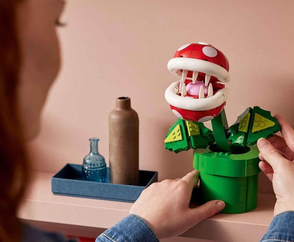 Lego super mario piranha plant