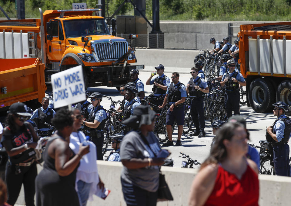 Activists block major freeway to protest gun violence in Chicago