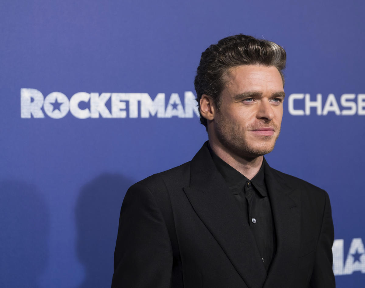 Is Richard Madden Gay? Know About His Relationships