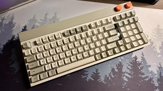 Lofree Block Wireless Mechanical Keyboard review