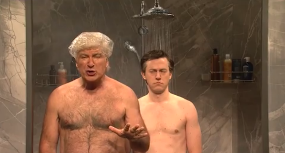 Alec Baldwin (Donald Trump) and Alex Moffat (Paul Manafort) in a SNL sketch set in a shower. Source: NBC