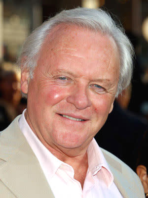 Anthony Hopkins at the Los Angeles fan screening of Paramount Pictures' War of the Worlds
