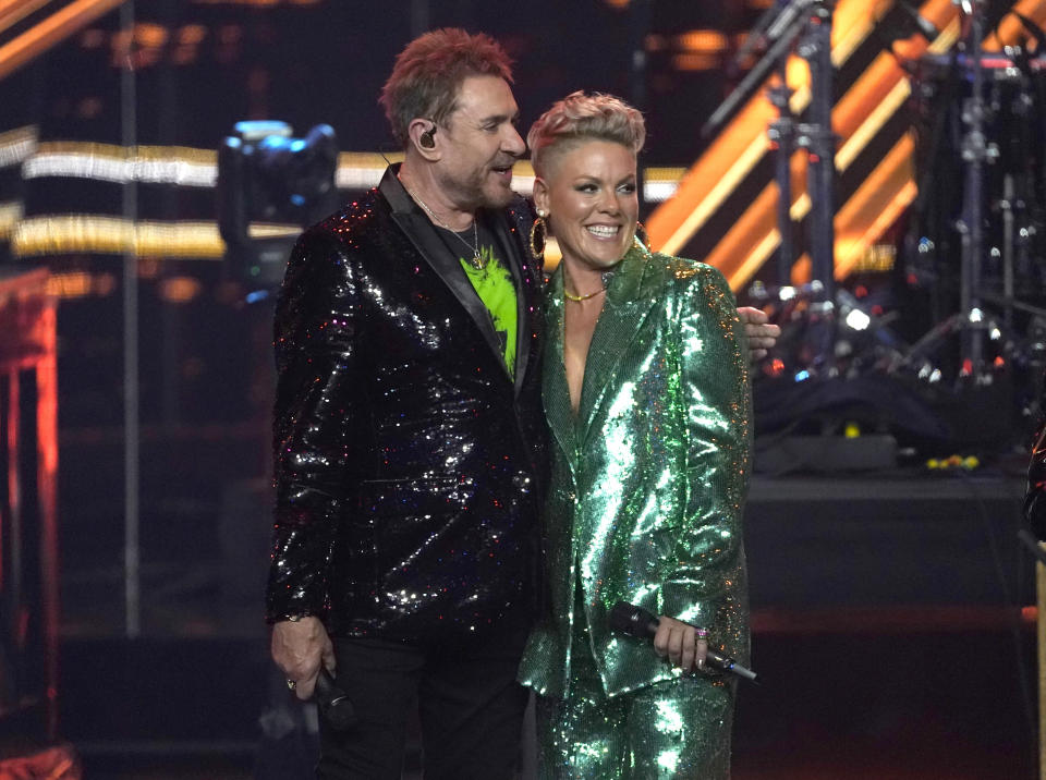 Pink, right, and inductee Simon Le Bon of Duran Duran appear during the Rock & Roll Hall of Fame Induction Ceremony on Saturday, Nov. 5, 2022, at the Microsoft Theater in Los Angeles. (AP Photo/Chris Pizzello)