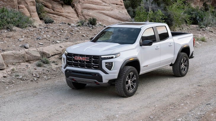 <span class="article__caption">With less power than the competition, lower payloads, and leaf rear springs, it might sound like the GMC Canyon and Chevy Colorado are now also-rans. That’s not the case.</span> (Photo: GMC)