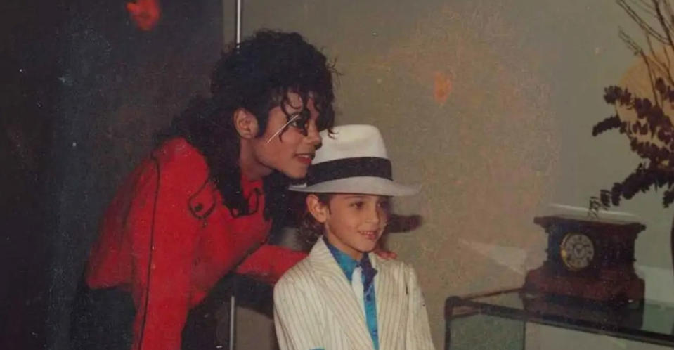 Michael Jackson with Wade Robson (Getty Images)