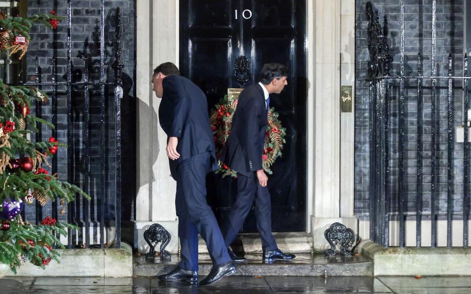 Rishi Sunak and Mark Rutte found themselves unable to get in to Number 10