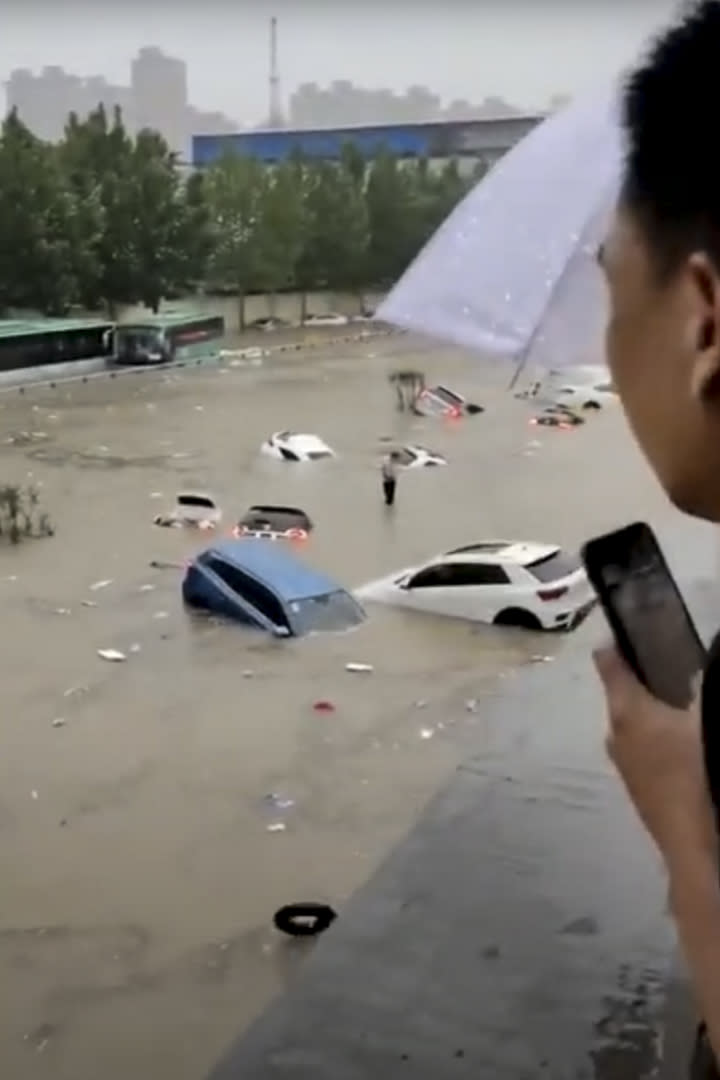 2021年7月20日，河南省遭遇大暴雨的現場。 