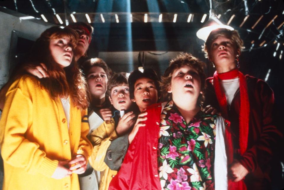 Kerri Green, Josh Brolin, Corey Feldman, Sean Astin, Jonathan Ke Quan, Jeff Cohen and Martha Plimpton in The Goonies