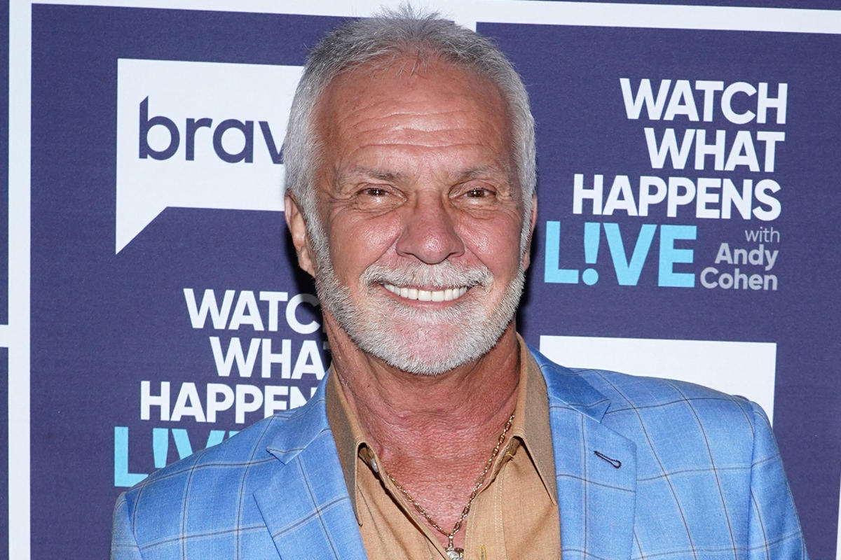 Captain Lee Rosbach Does Not Like Being Invited to Dinner by Charter Guests