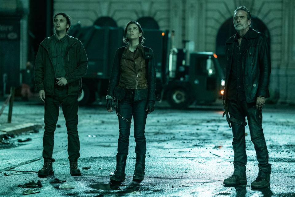 Trey Santiago-Hudson as Jano, Lauren Cohan as Maggie Rhee, Jeffrey Dean Morgan as Negan&nbsp;- The Walking Dead: Dead City _ Season 1
