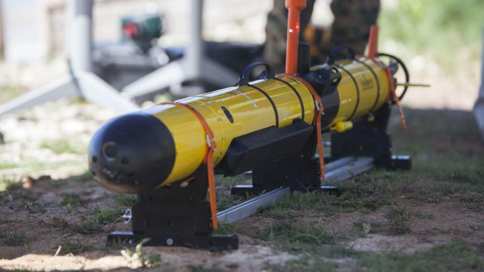 An Iver3-580 Autonomous Underwater Vehicle is put on display at Marine Corps Base Hawaii, Sept. 6, 2017. (Cpl. Jesus Sepulveda Torres/US Marine Corps)