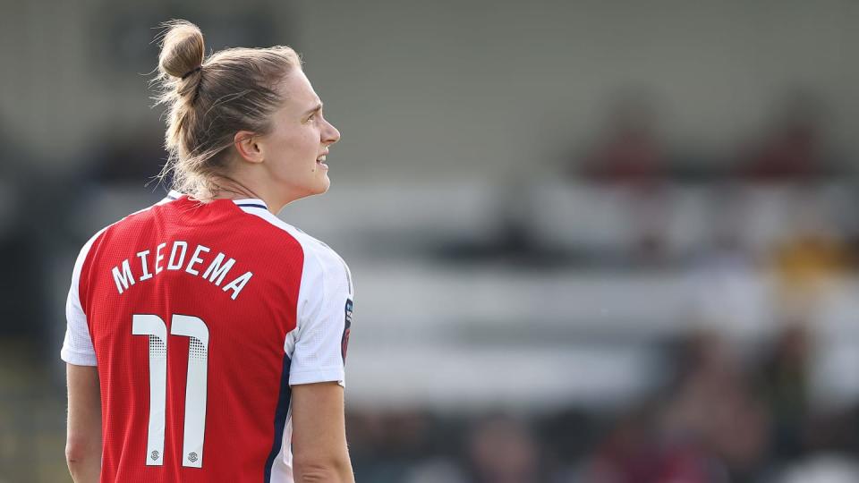 Vivianne Miedema admits nearly leaving Arsenal several months earlier