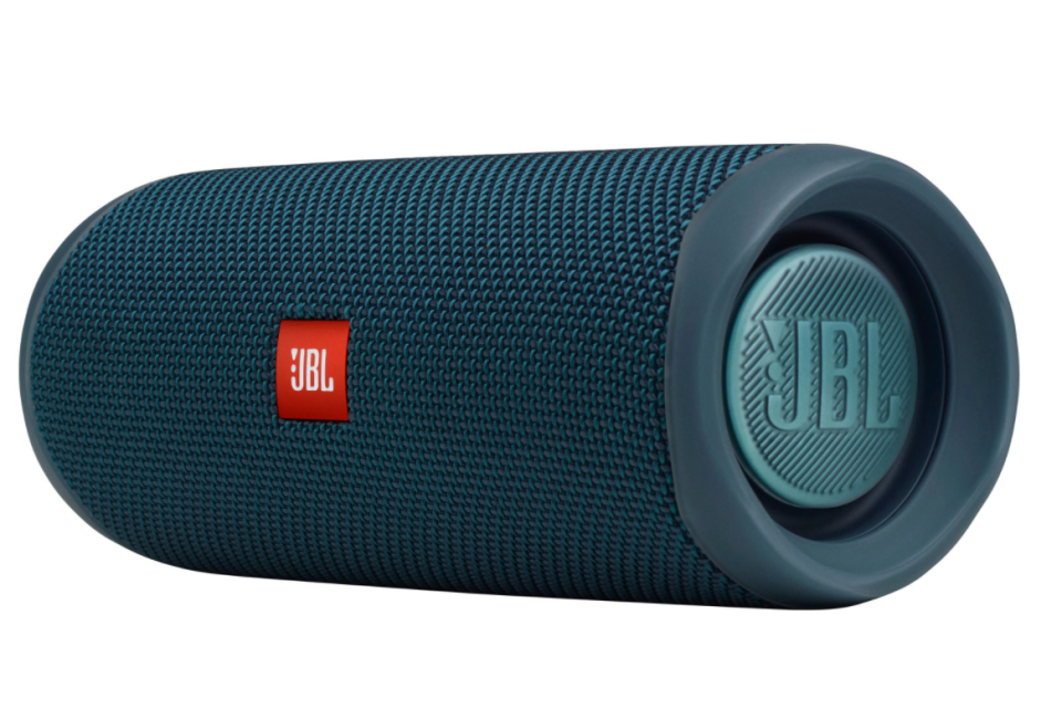 JBL Flip 5 Waterproof Wireless Speaker in Blue (Photo via Best Buy Canada)