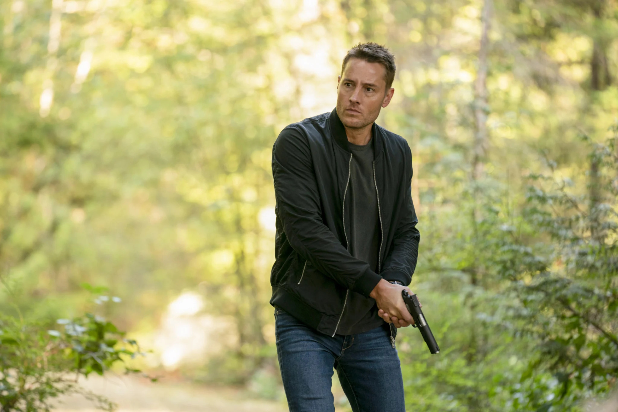 Justin Hartley as Colter Shaw in Tracker, premiering Sunday, Feb. 11 at 10:00-11:00 PM, ET/PT on the CBS Television Network and CBS app and streaming on Paramount+ in the U.S., on CTV, CTV.ca, and the CTV app in Canada (Michael Courtney/CBS)