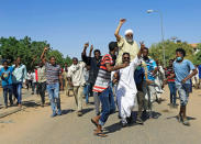 Sudanese demonstrators chant slogans near the home of a demonstrator who died of a gunshot wound sustained during anti-government protests in Khartoum, Sudan January 18, 2019. REUTERS/Mohamed Nureldin Abdallah